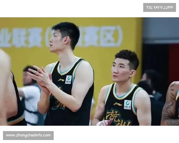 CBA广厦力克青岛，胡金秋31+8+6、孙铭徽12+7关键稳局